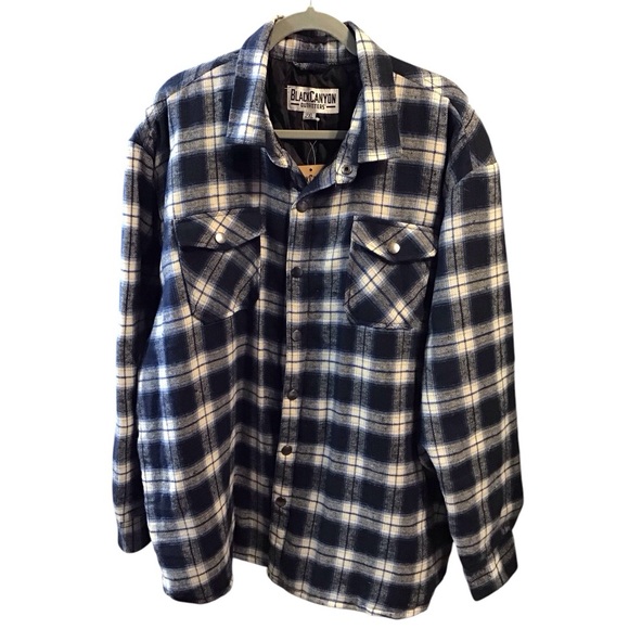 Black Canyon Outfitters Jackets & Blazers - Black Canyon Outfitters Quilted Flannel Jacket